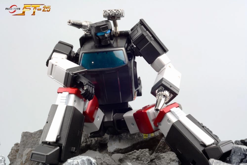 Fans Toys FT-25 Outrider Action Figure