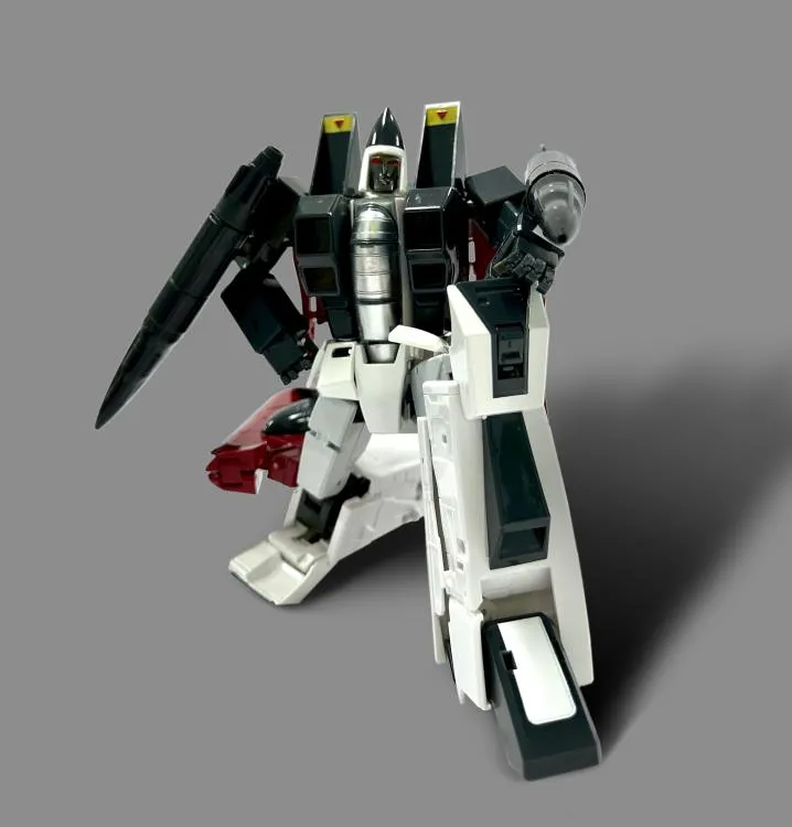 Make Toys RE: Master MTRM-17 Booster Action Figure