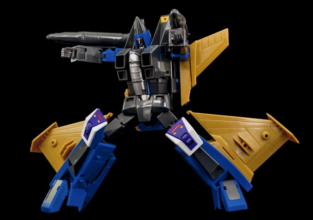 Make Toys RE: Master MTRM-15 Endgame Action Figure