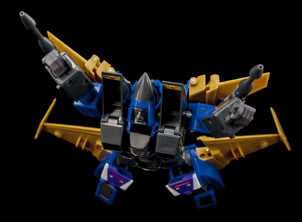 Make Toys RE: Master MTRM-15 Endgame Action Figure